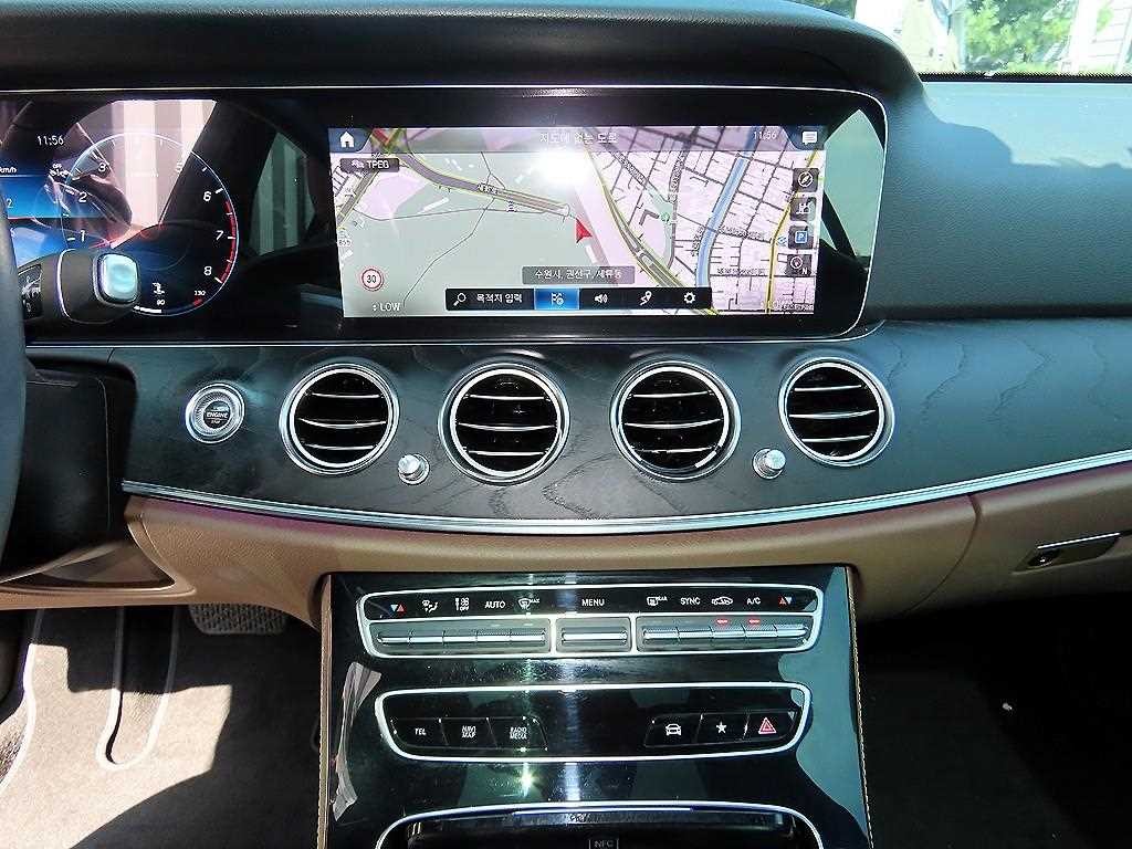 벤츠 E 클래스 E-클래스 W213 E250 아방가르드 이미지 13