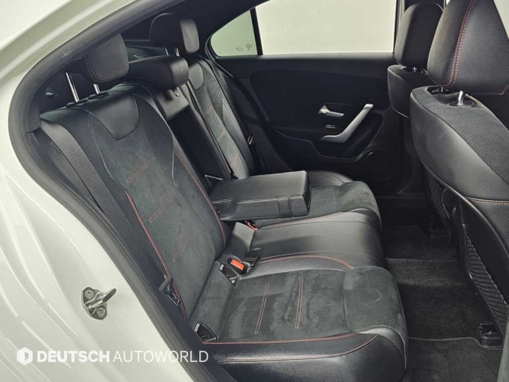 벤츠 A 클래스 A클래스 W177 A250 4MATIC 세단 이미지 12