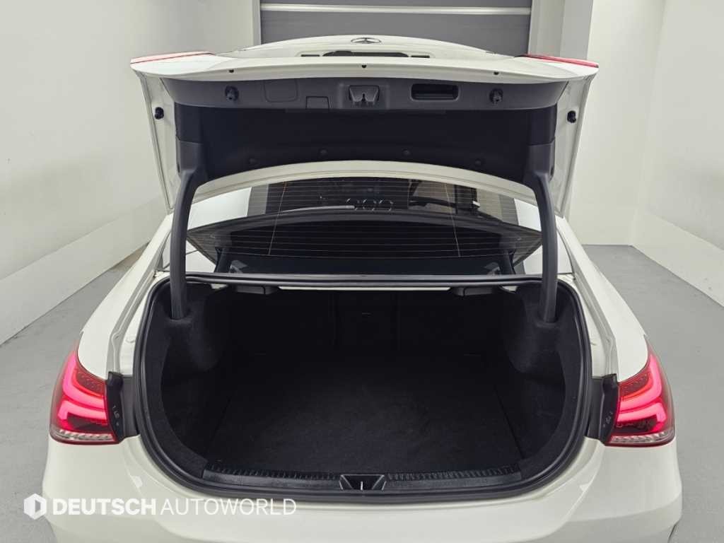 벤츠 A 클래스 A클래스 W177 A250 4MATIC 세단 이미지 19
