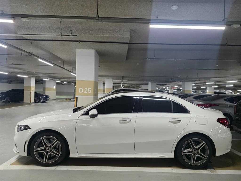벤츠 A 클래스 A클래스 W177 A250 4MATIC 세단 이미지 5