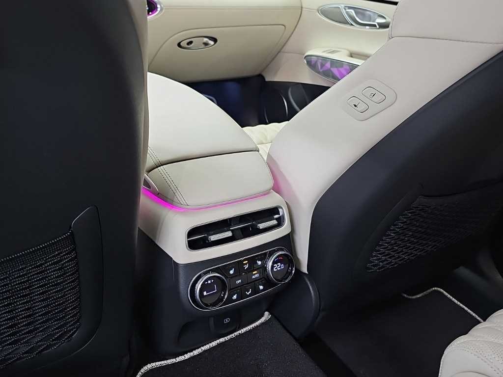 제네시스 GV70 3.5T 가솔린 AWD 스포츠 이미지 13