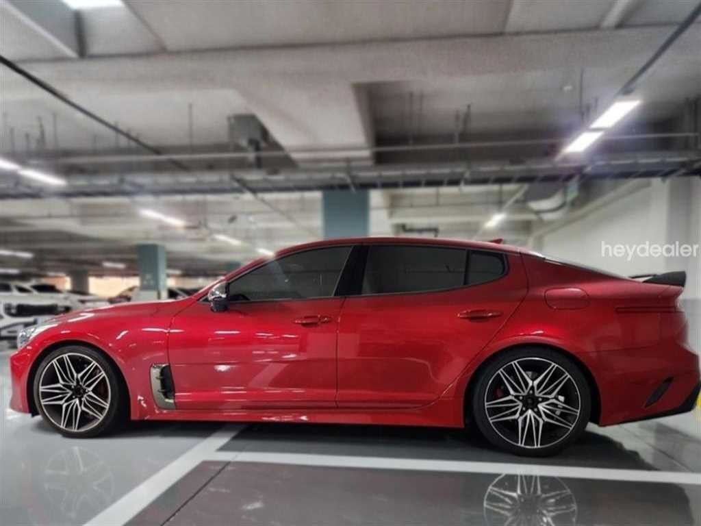 기아 스팅어 가솔린 3.3 터보 AWD GT 이미지 3