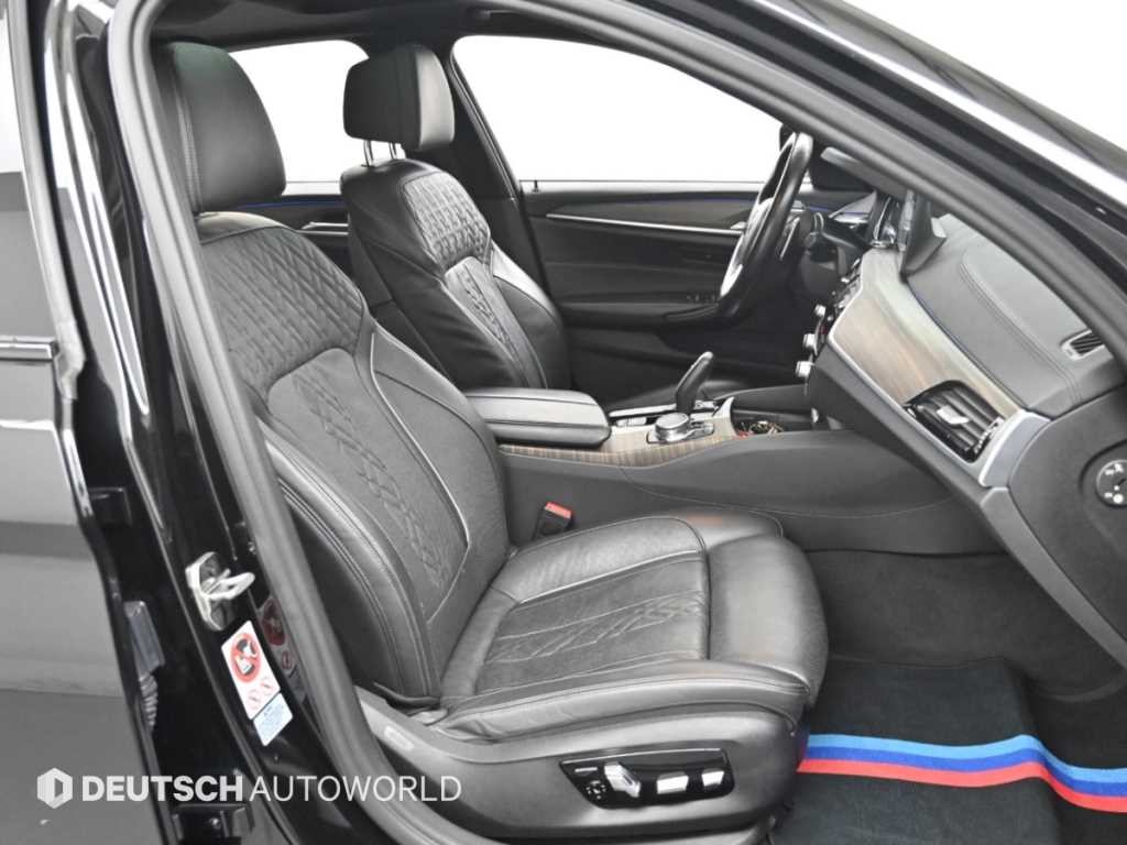 BMW 5시리즈 5시리즈 (G30) 530i M 스포츠 플러스 이미지 12