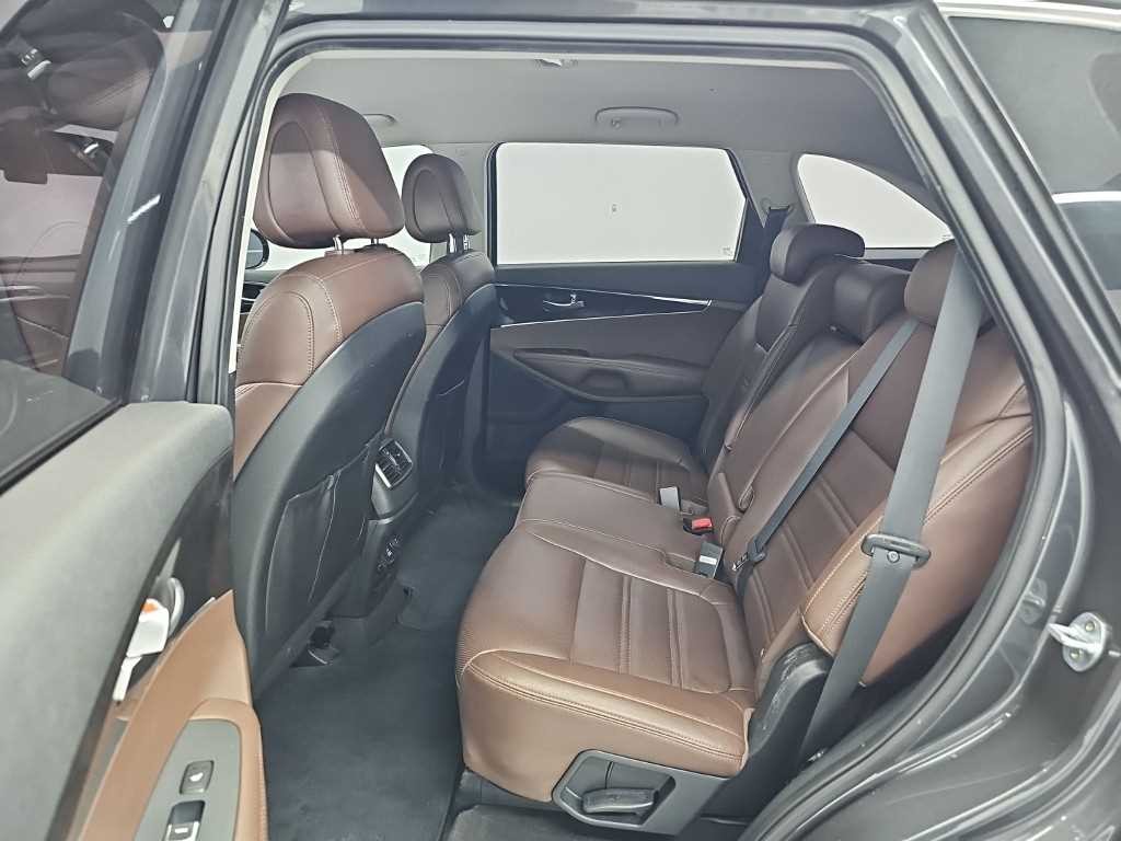 기아 쏘렌토 올 뉴 쏘렌토 디젤 2WD 2.0 노블레스 기본형 이미지 12