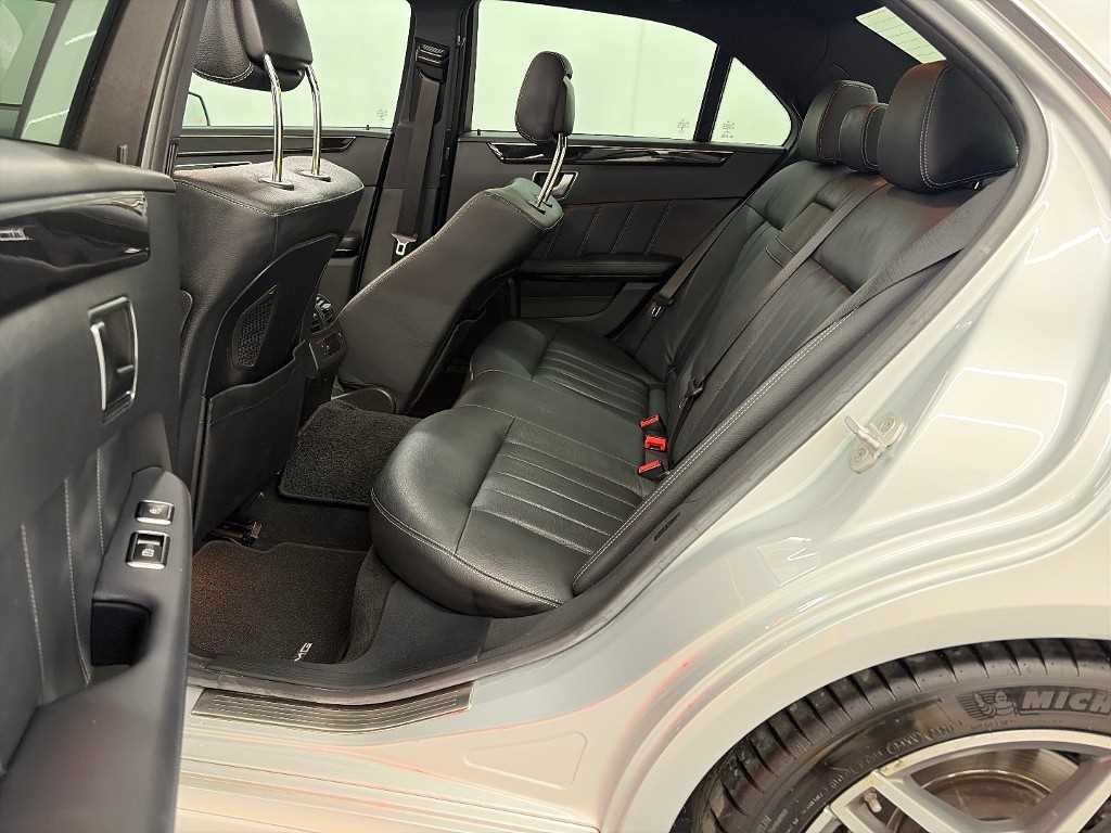 벤츠 E 클래스 E-클래스 W212 E350 블루텍 4MATIC 이미지 12