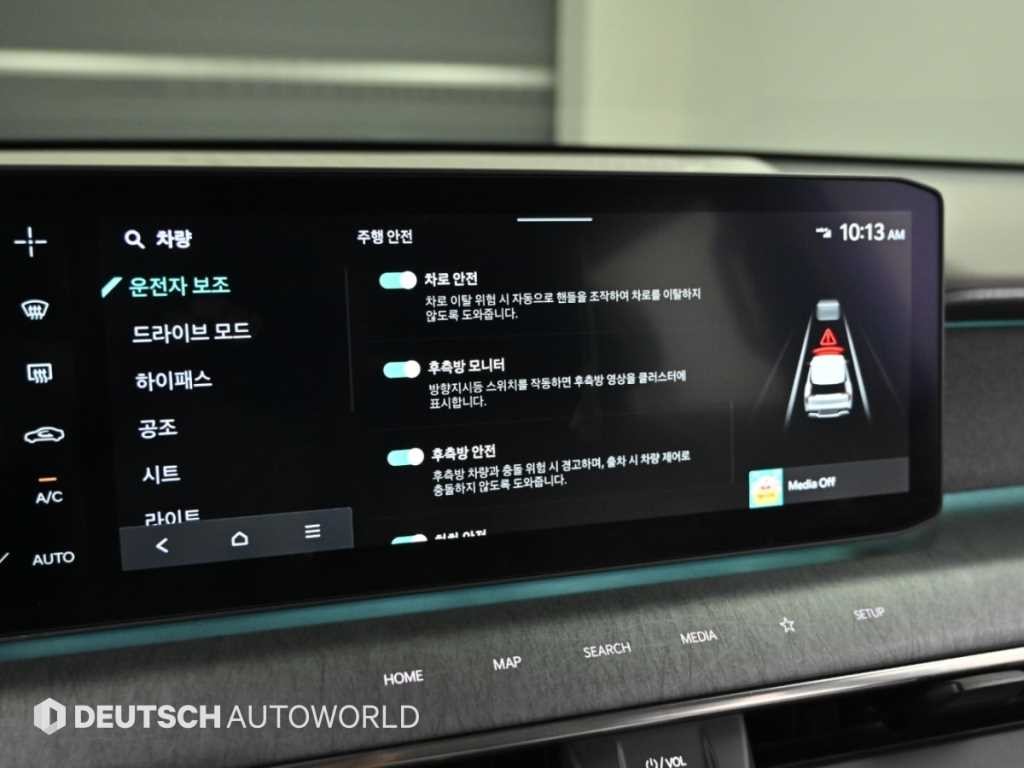 기아 EV9 롱레인지 4WD 어스 이미지 17