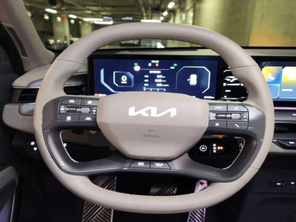 기아 EV9 롱레인지 4WD 어스 이미지 4