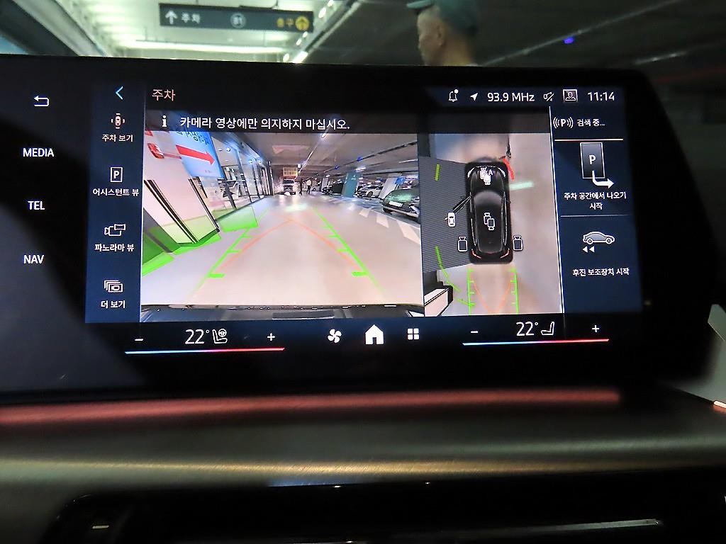 BMW 2시리즈 2시리즈 액티브 투어러 (U06) 220i M 스포츠 이미지 13