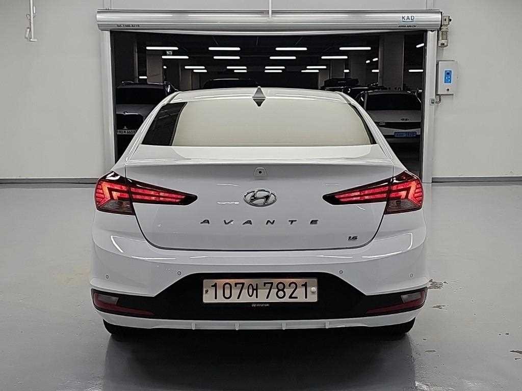 현대 아반떼 더 뉴 아반떼 AD 1.6 스마트 이미지 4