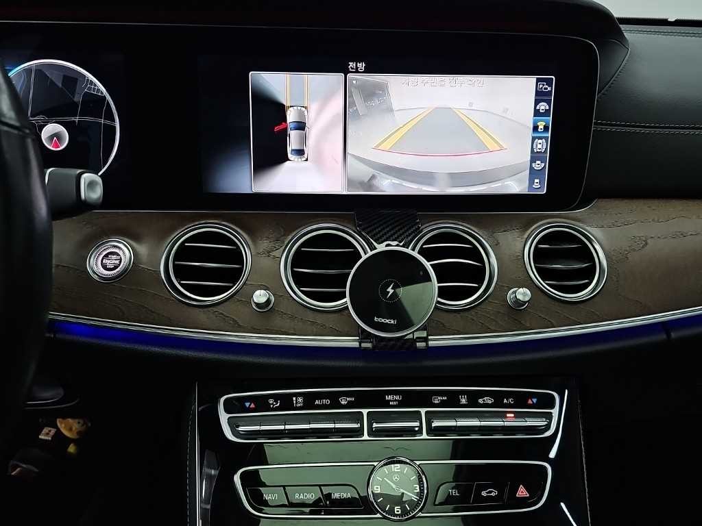 벤츠 E 클래스 E-클래스 W213 E300e 익스클루시브 이미지 10
