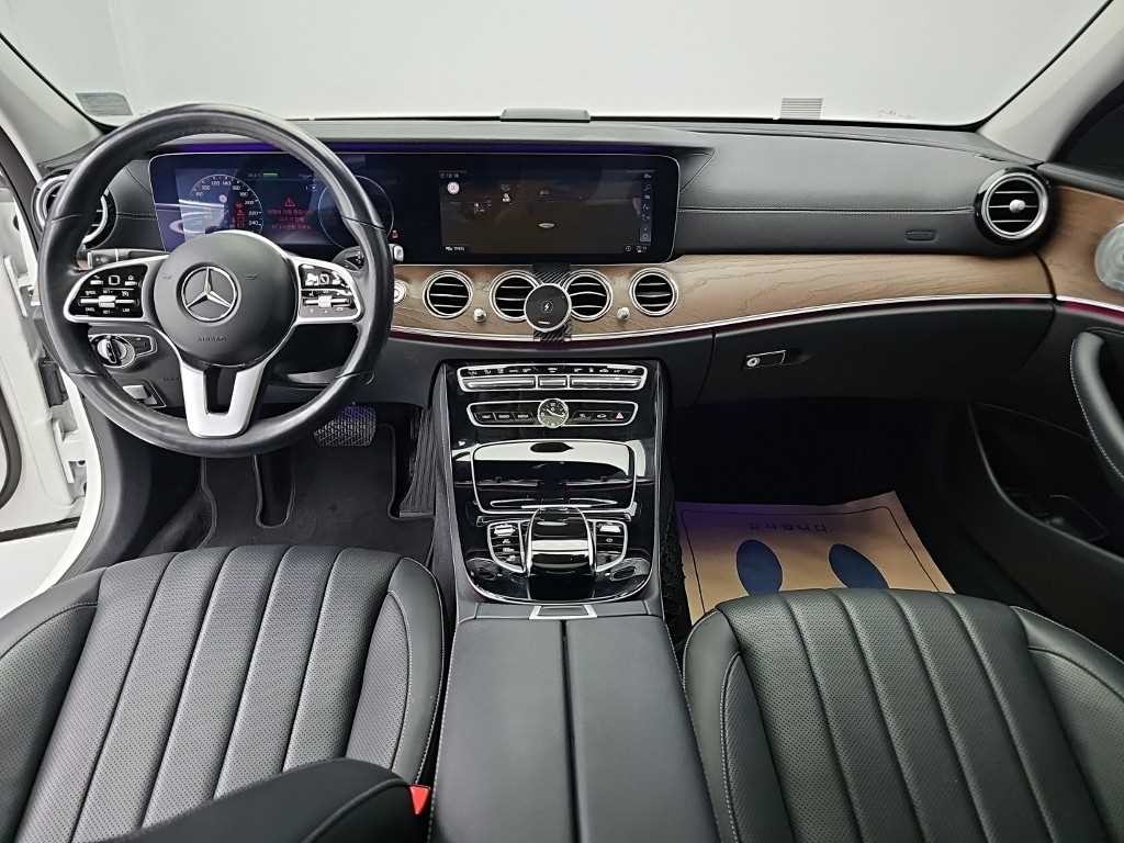 벤츠 E 클래스 E-클래스 W213 E300e 익스클루시브 이미지 7