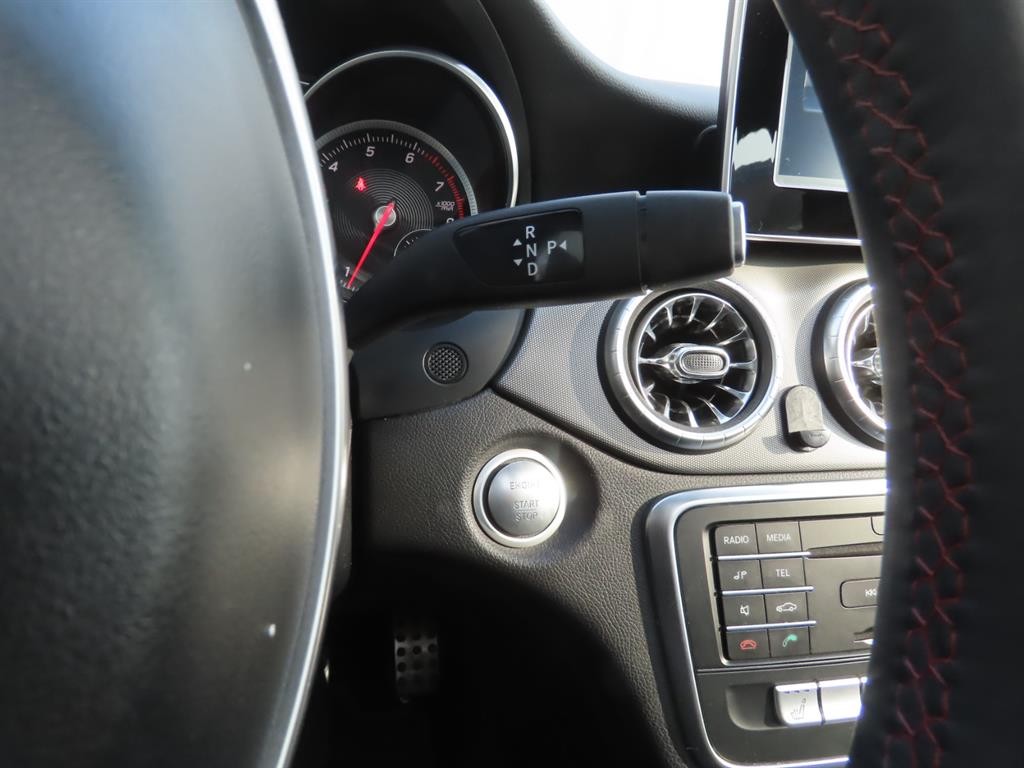 벤츠 CLA 클래스 CLA클래스 CLA 220 AMG LINE 이미지 14