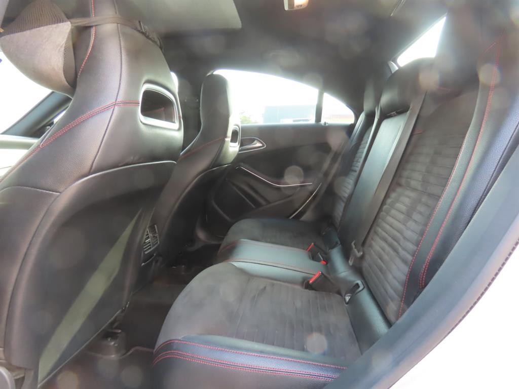 벤츠 CLA 클래스 CLA클래스 CLA 220 AMG LINE 이미지 6