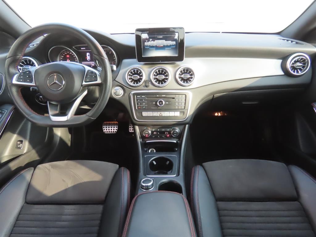 벤츠 CLA 클래스 CLA클래스 CLA 220 AMG LINE 이미지 7