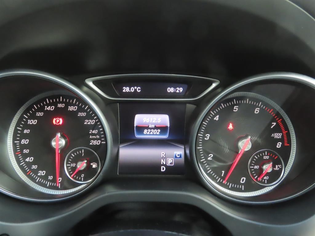 벤츠 CLA 클래스 CLA클래스 CLA 220 AMG LINE 이미지 8