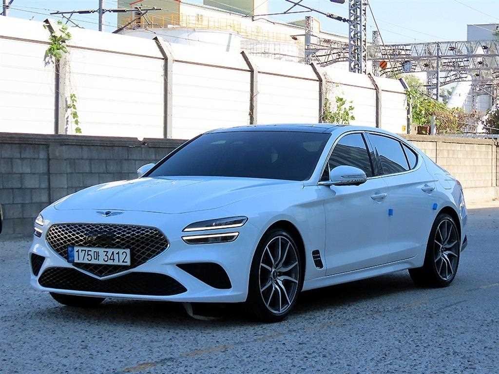 제네시스 G70 더 뉴 G70 가솔린 2.0T 2WD 기본형 이미지 2