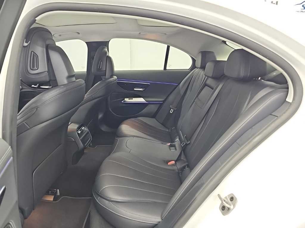 벤츠 E 클래스 E-클래스 W214 E200 아방가르드 이미지 12