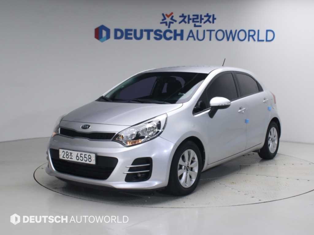기아 프라이드 더 뉴 프라이드 5DR 1.6 GDI 럭셔리 이미지 1