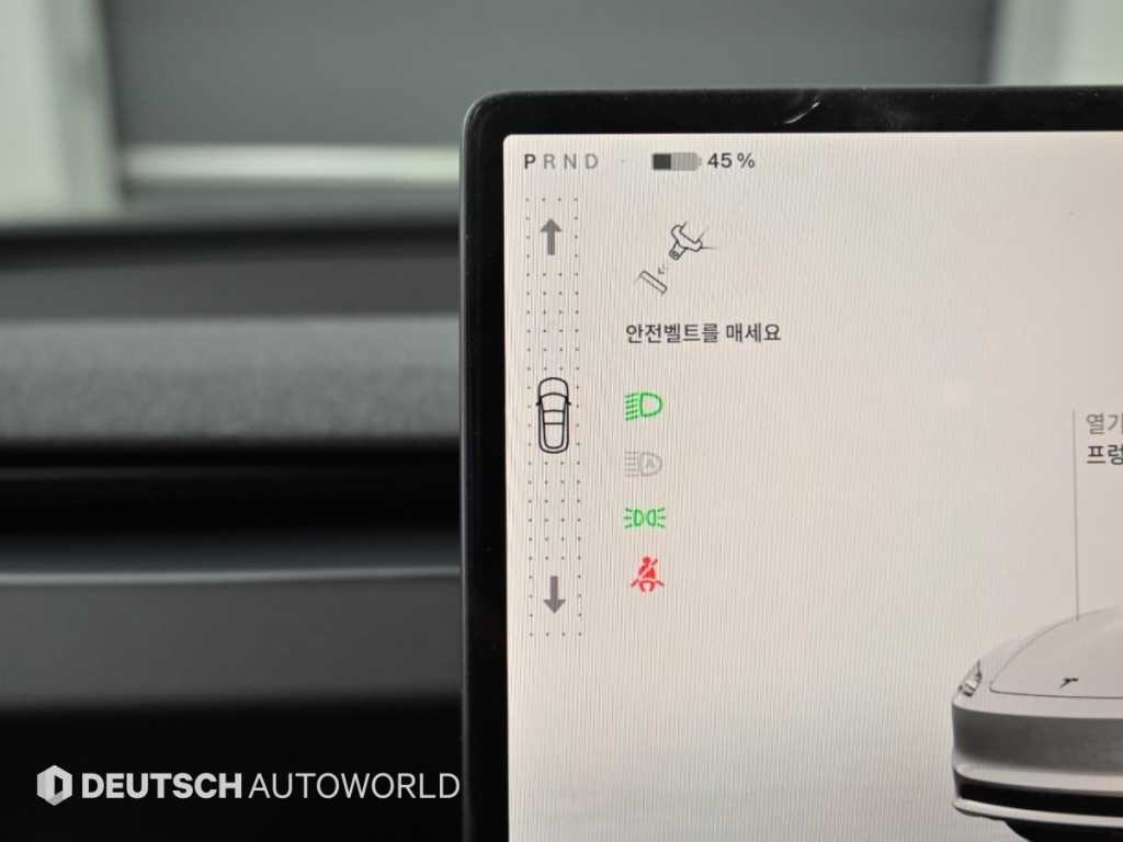 테슬라 모델 3 프리미엄 롱 레인지 이미지 9
