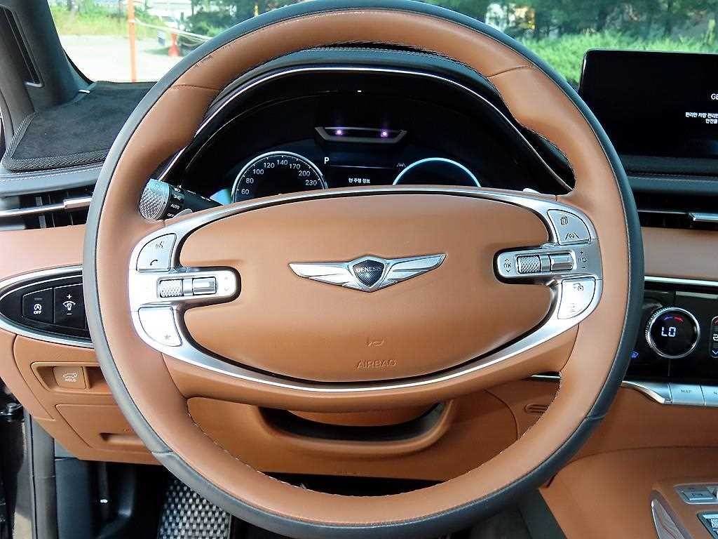 제네시스 GV70 2.5T 가솔린 AWD 이미지 8