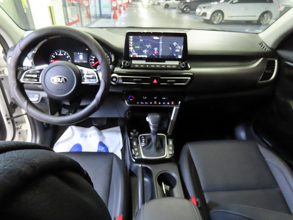 기아 셀토스 가솔린 1.6 터보 2WD 프레스티지 이미지 10