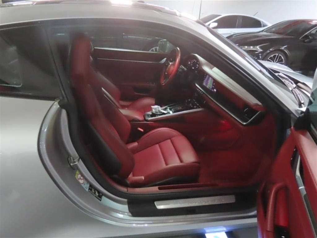 포르쉐 911 911(992) 카레라 4S 이미지 15