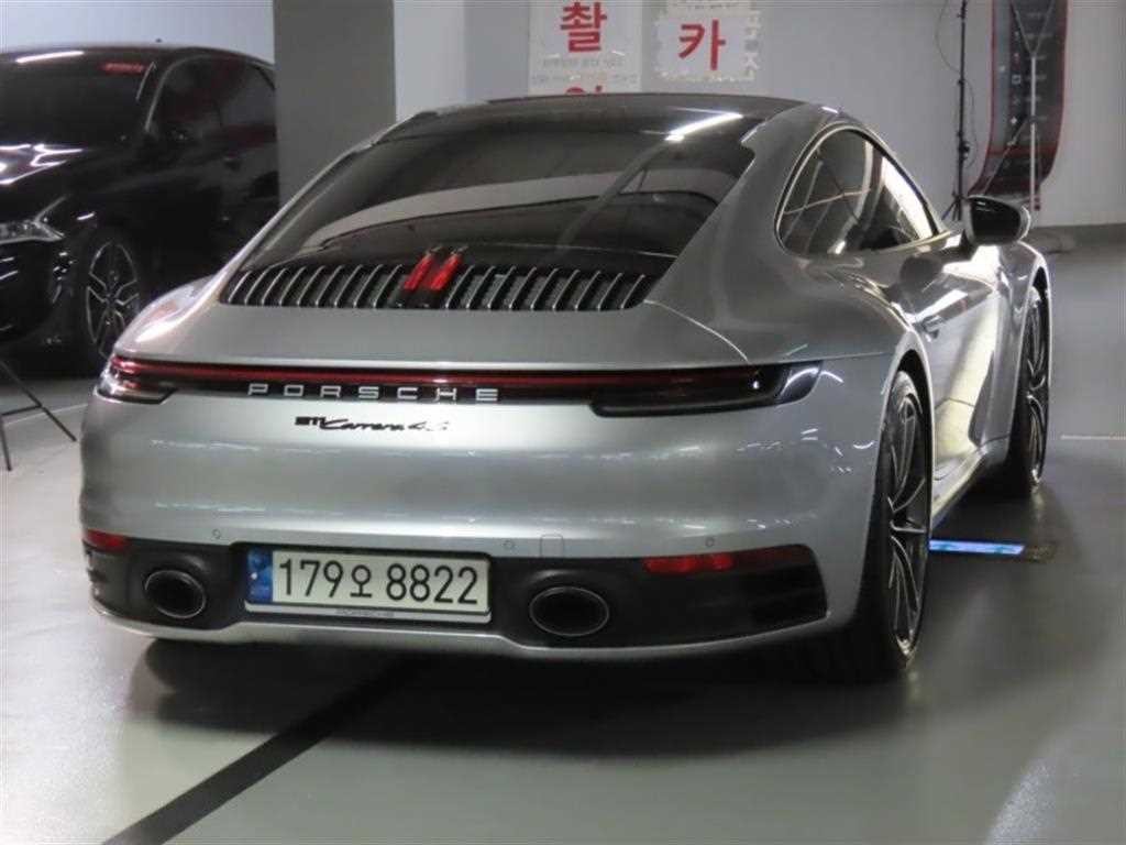 포르쉐 911 911(992) 카레라 4S 이미지 3