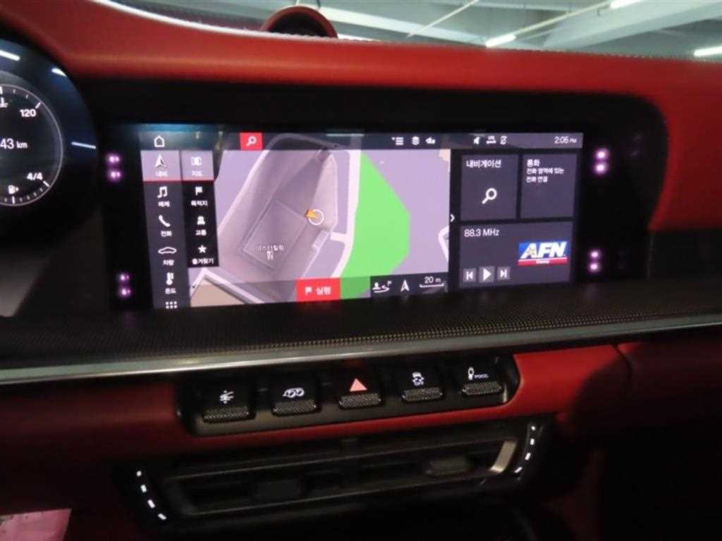 포르쉐 911 911(992) 카레라 4S 이미지 8