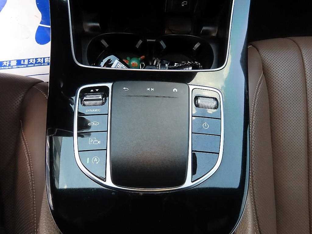 벤츠 E 클래스 E-클래스 W213 E450 4MATIC 익스클루시브 이미지 13