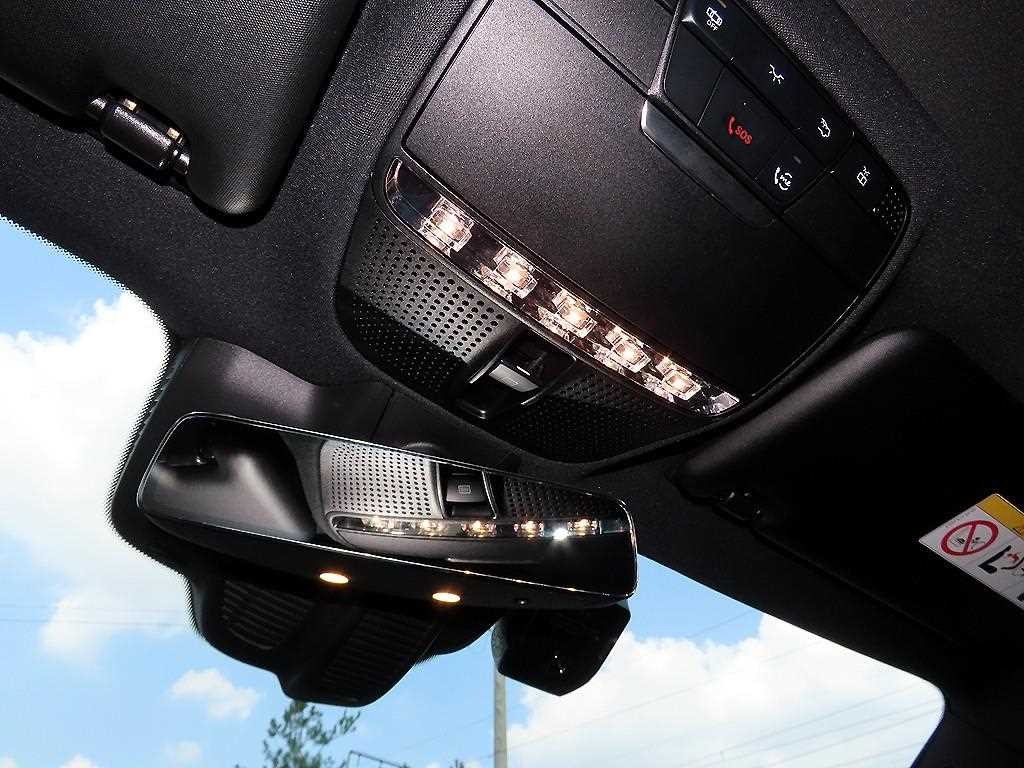 벤츠 E 클래스 E-클래스 W213 E450 4MATIC 익스클루시브 이미지 15