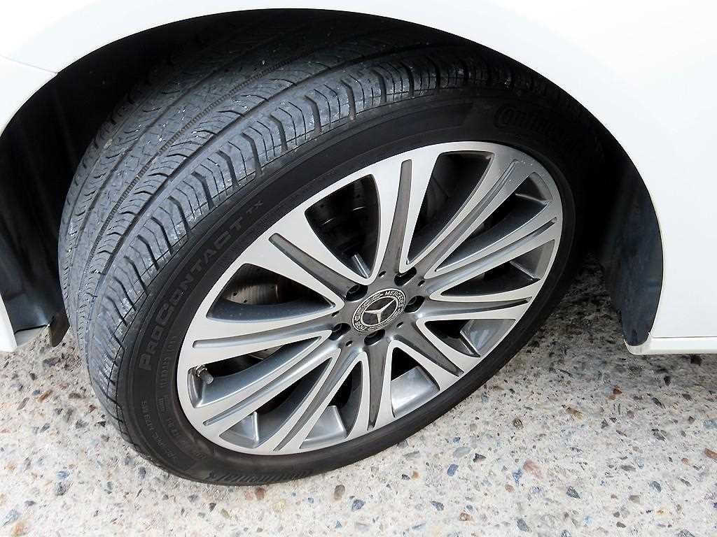 벤츠 E 클래스 E-클래스 W213 E450 4MATIC 익스클루시브 이미지 20