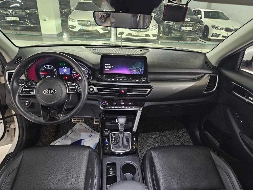 기아 셀토스 가솔린 1.6 터보 2WD 프레스티지 이미지 11
