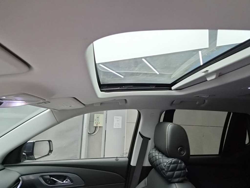 쉐보레 트래버스 3.6 AWD 레드라인 이미지 15