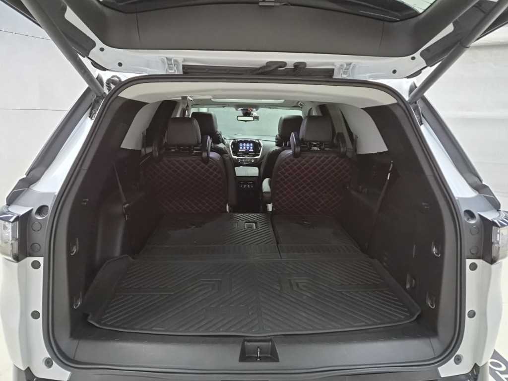 쉐보레 트래버스 3.6 AWD 레드라인 이미지 16