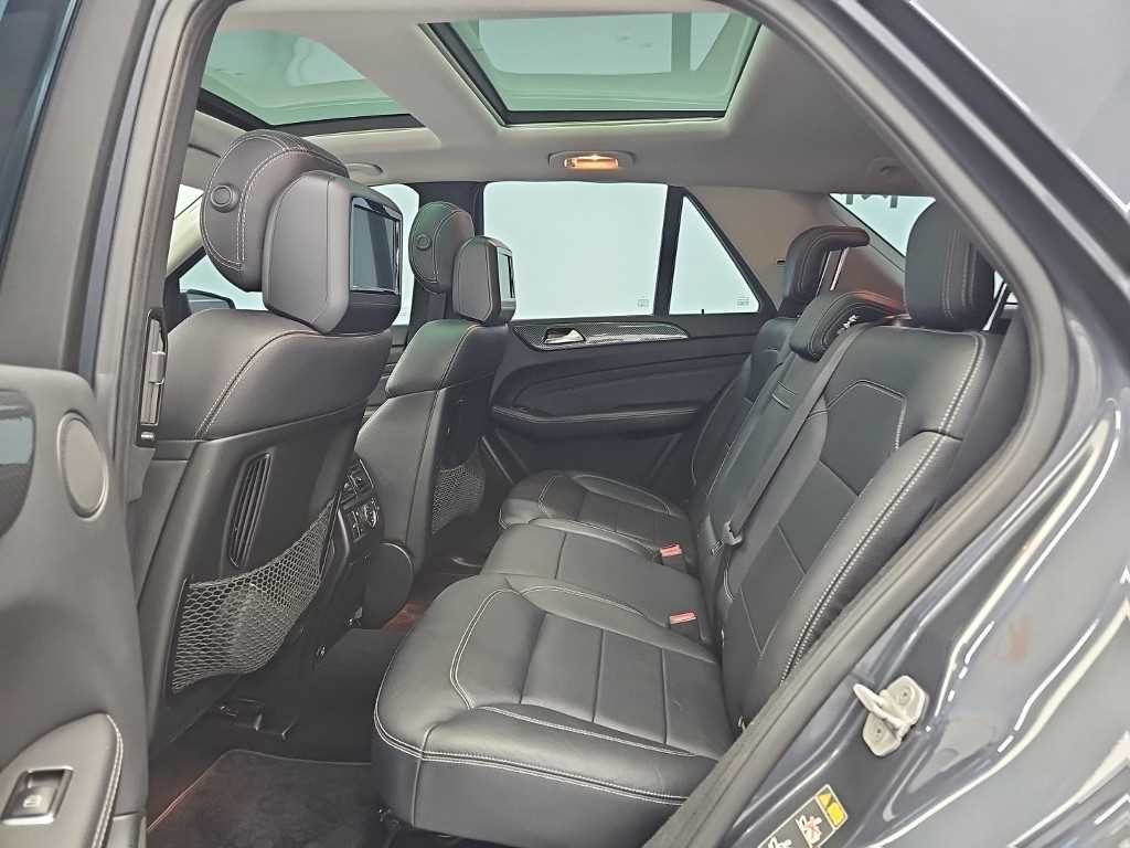 벤츠 M 클래스 뉴 M클래스 W166 ML350 블루텍 4매틱 이미지 12