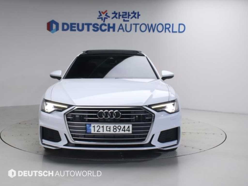 아우디 A6 A6 (C8) 45 TFSI 프리미엄 이미지 4