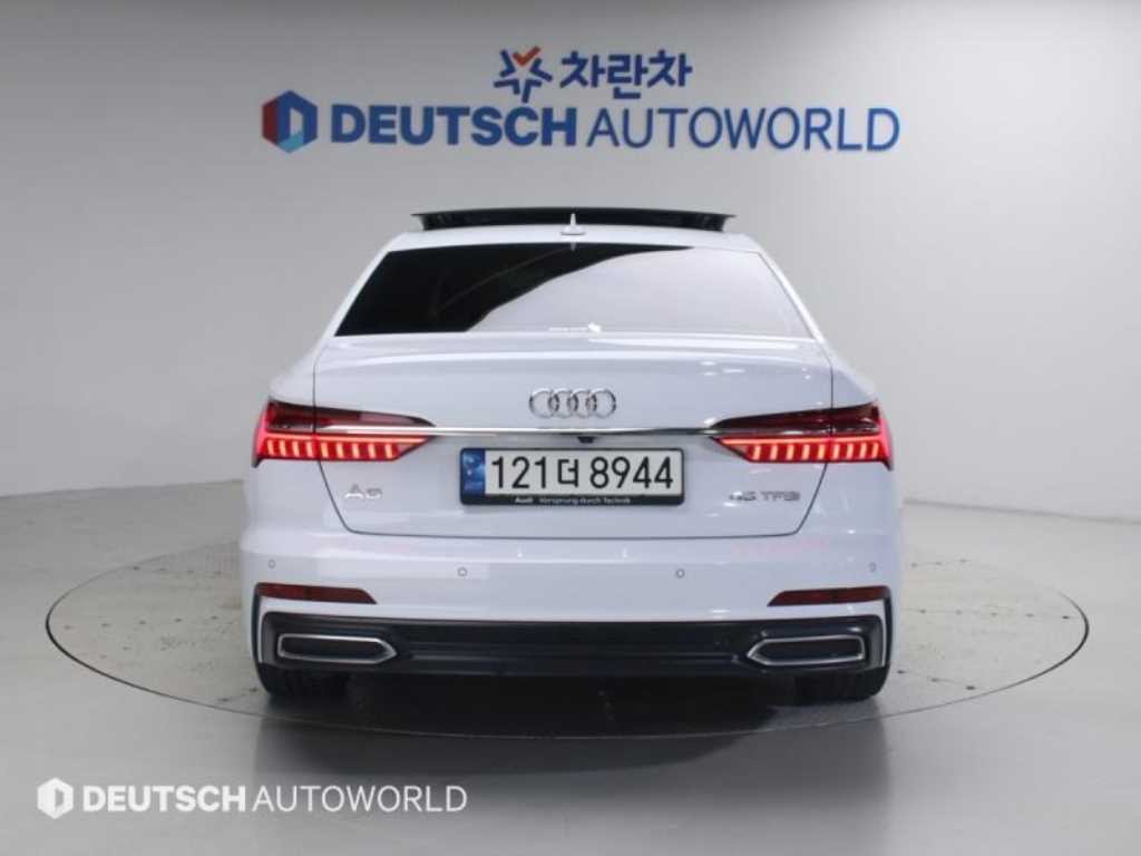 아우디 A6 A6 (C8) 45 TFSI 프리미엄 이미지 5