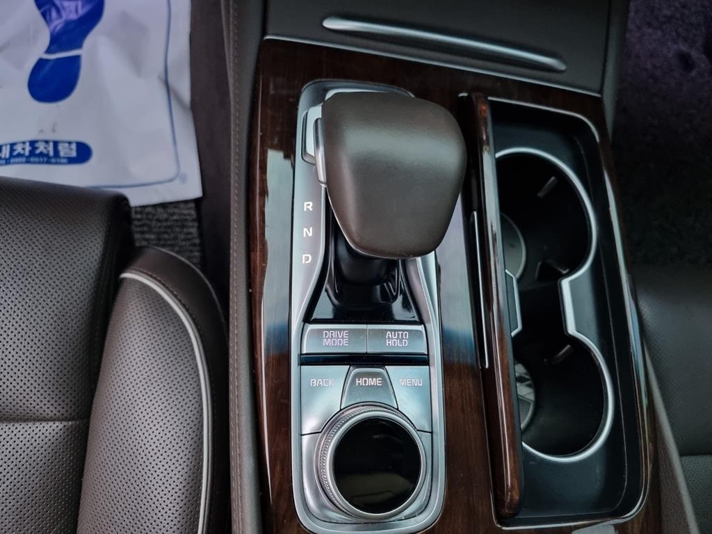 기아 K9 더 K9 3.8 GDI AWD 플래티넘Ⅲ 이미지 7