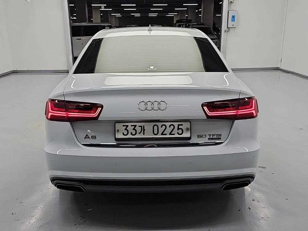 아우디 A6 뉴A6 40 TFSI 콰트로 스포츠 이미지 2