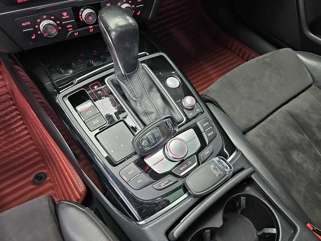아우디 A6 뉴A6 40 TFSI 콰트로 스포츠 이미지 7