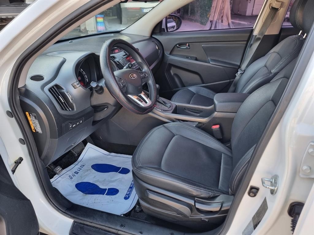 기아 스포티지 스포티지 R 2WD TLX 고급형 이미지 6