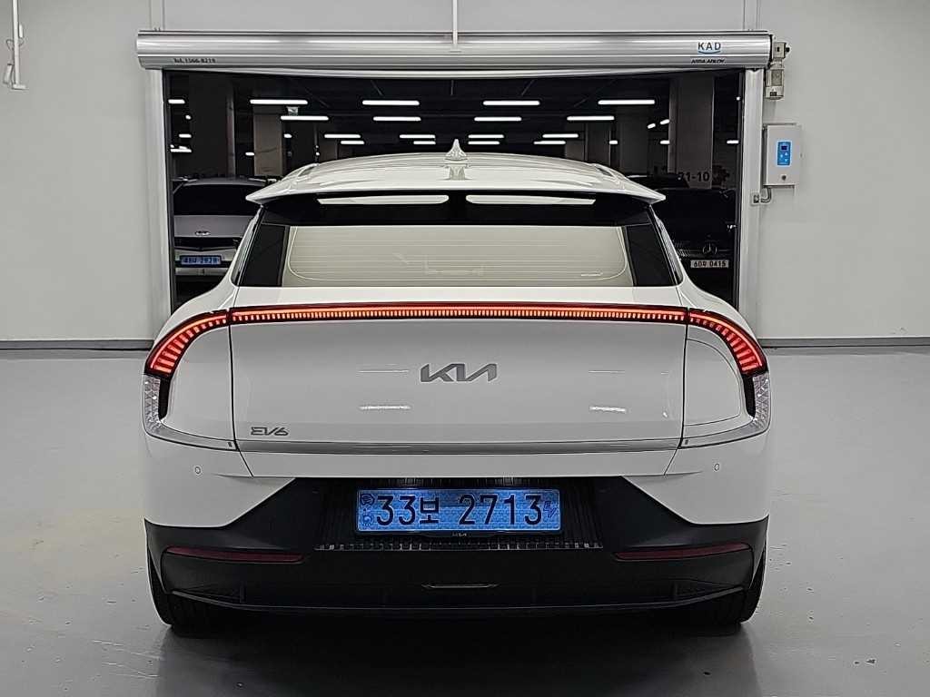 기아 EV6 롱레인지 에어 이미지 3