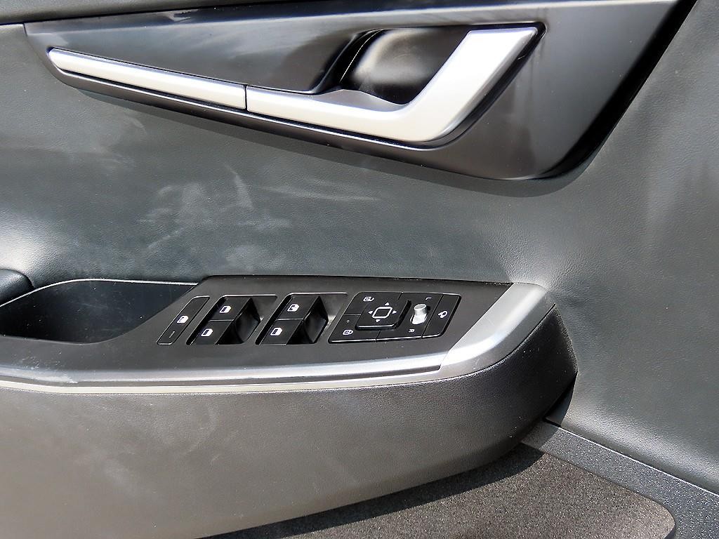 기아 EV6 스탠다드 AWD 에어 이미지 11