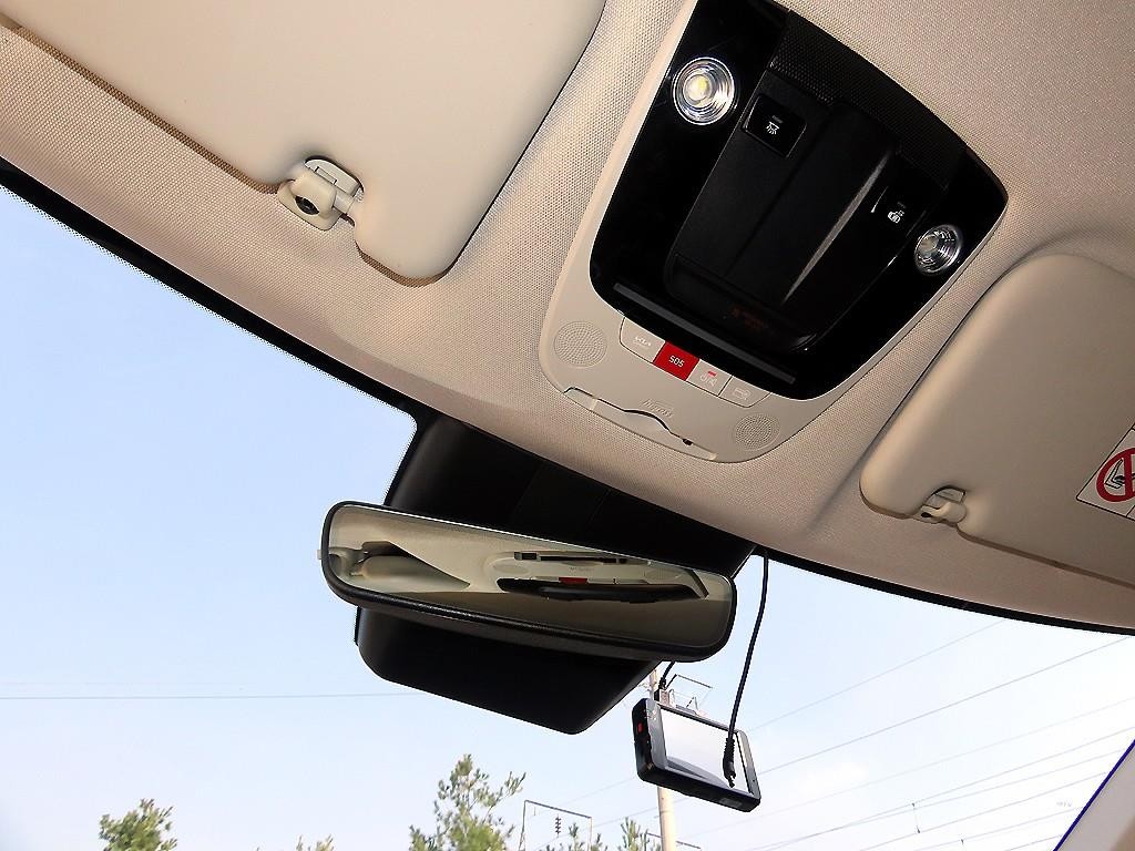 기아 EV6 스탠다드 AWD 에어 이미지 16