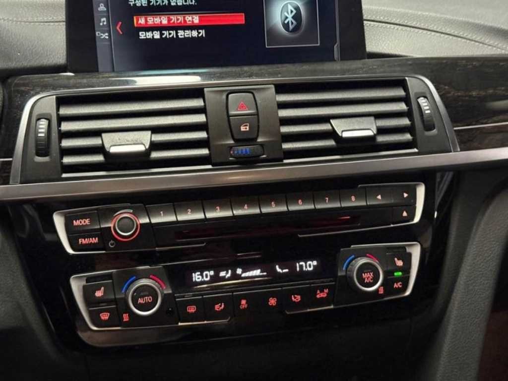 BMW 그란투리스모 3시리즈 GT (F34) GT 320D 럭셔리 이미지 11