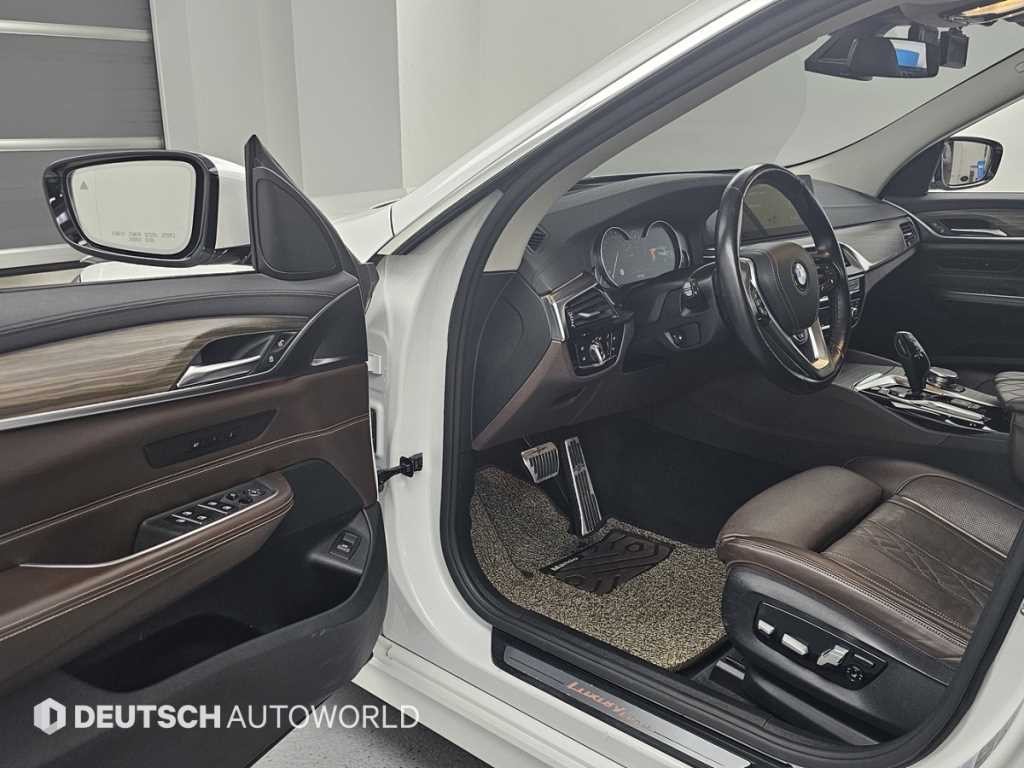 BMW 그란투리스모 6시리즈 GT (G32) 630D XDRIVE 럭셔리 이미지 11