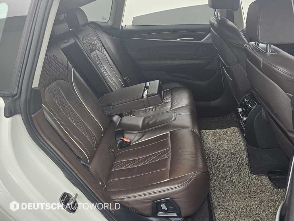 BMW 그란투리스모 6시리즈 GT (G32) 630D XDRIVE 럭셔리 이미지 12
