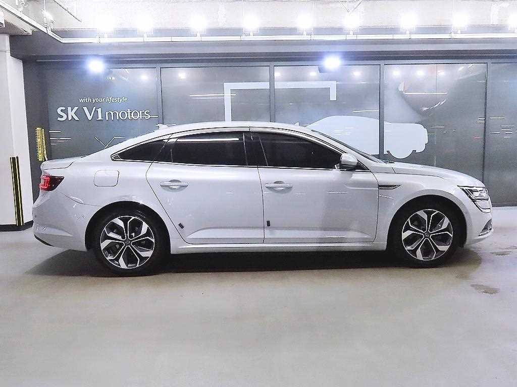 르노코리아(삼성) SM6 가솔린 2.0 GDe RE 이미지 3
