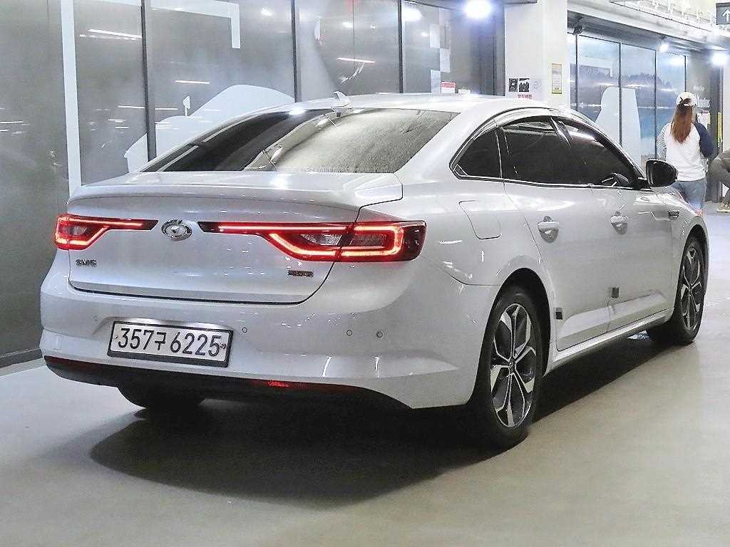 르노코리아(삼성) SM6 가솔린 2.0 GDe RE 이미지 4