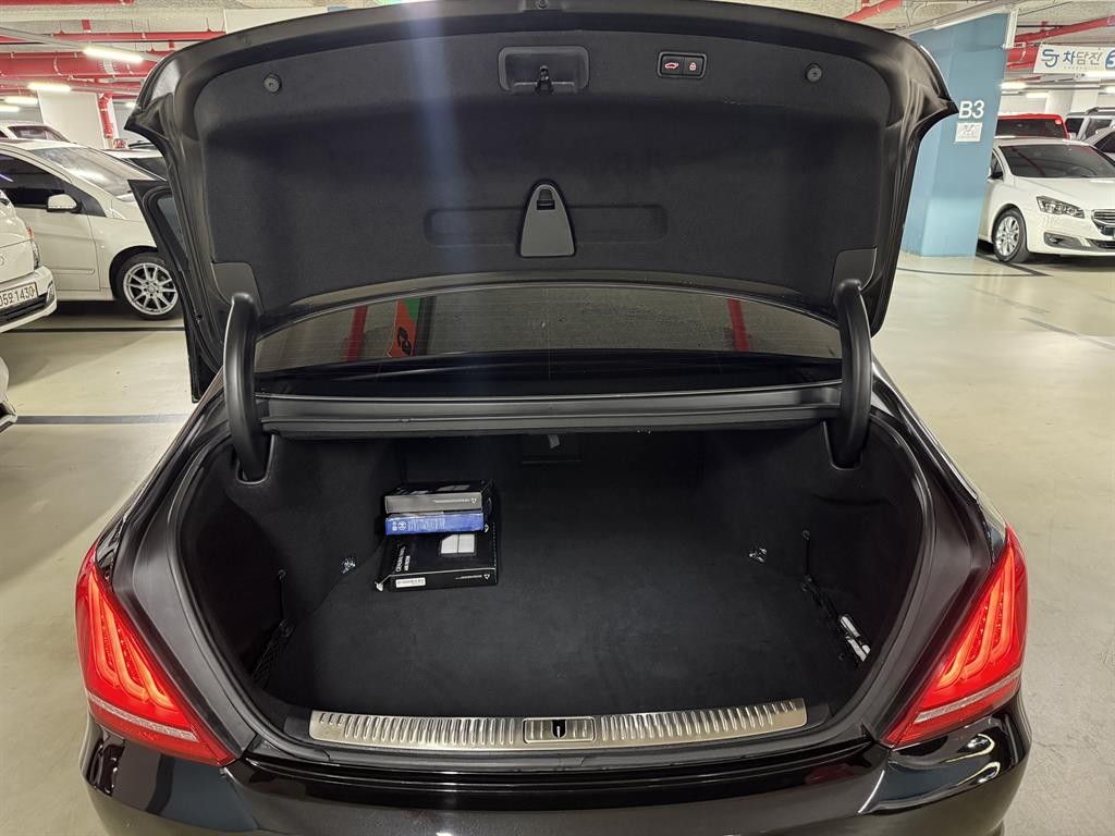 제네시스 EQ900 5.0 GDI AWD 프레스티지 이미지 19